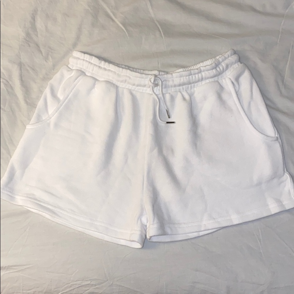 Saski Collection Comfort Shorts (White) 🤍